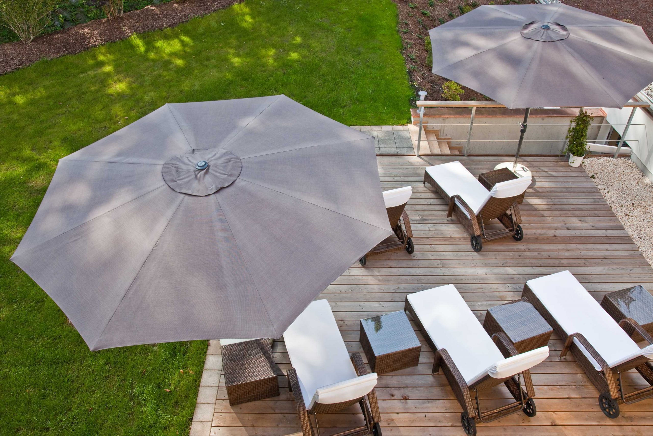 Aussenliegen_Wellnessbereich_(3)