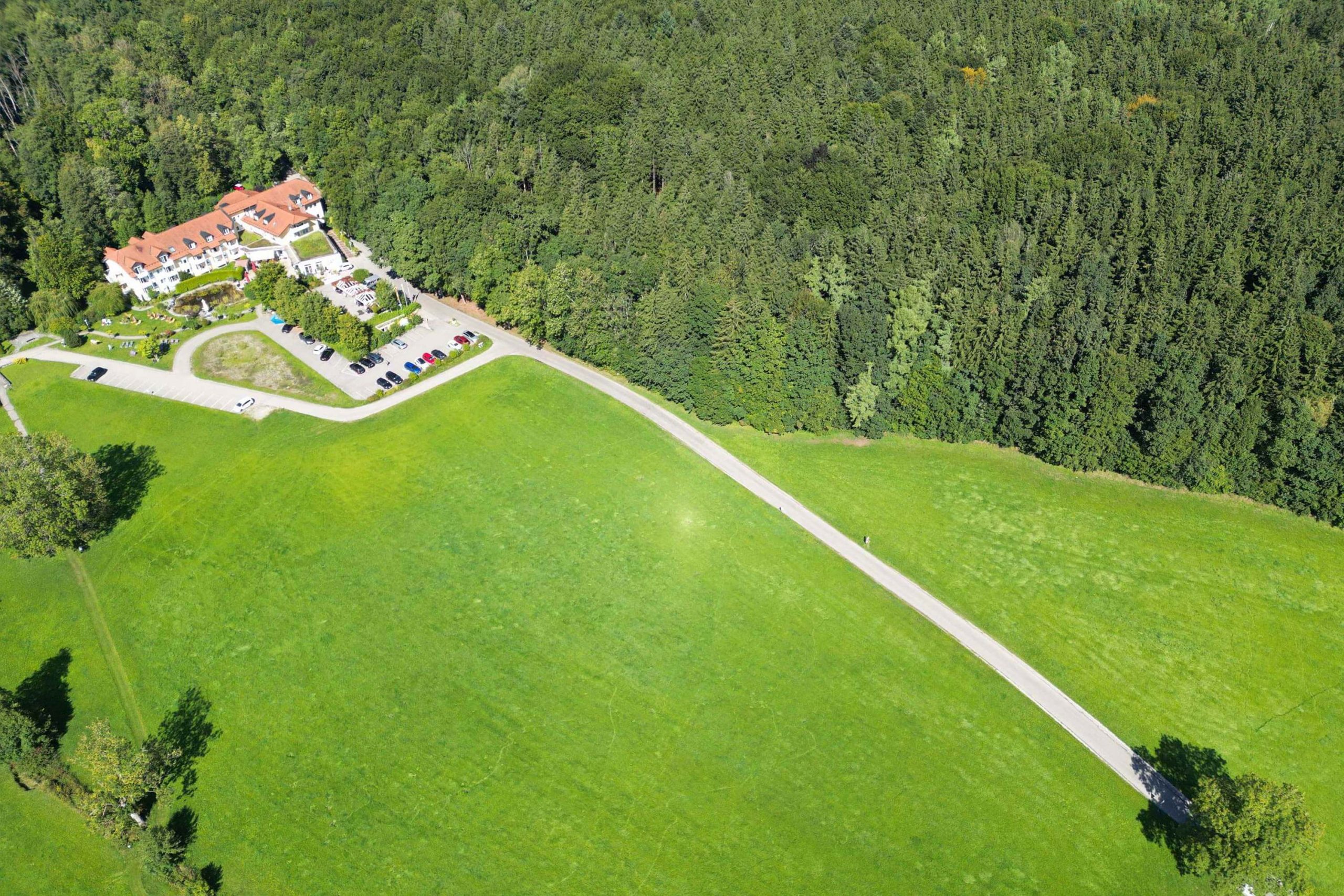 Ringhotel-Sonneck-Bad-Wörrishofen-Das-Sonneck-von-oben